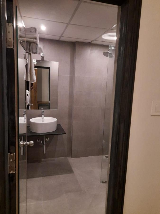 העיר בנגלור Regenta Inn Grand Koramangala By Royal Orchid Hotels מראה חיצוני תמונה