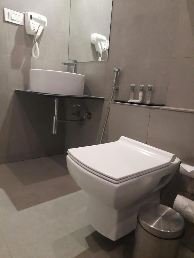 העיר בנגלור Regenta Inn Grand Koramangala By Royal Orchid Hotels מראה חיצוני תמונה